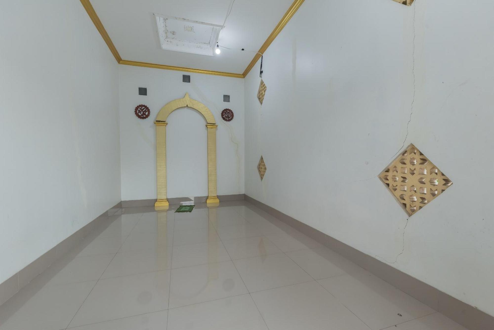 Urbanview Hotel Cianjur City Park By Reddoorz Luaran gambar