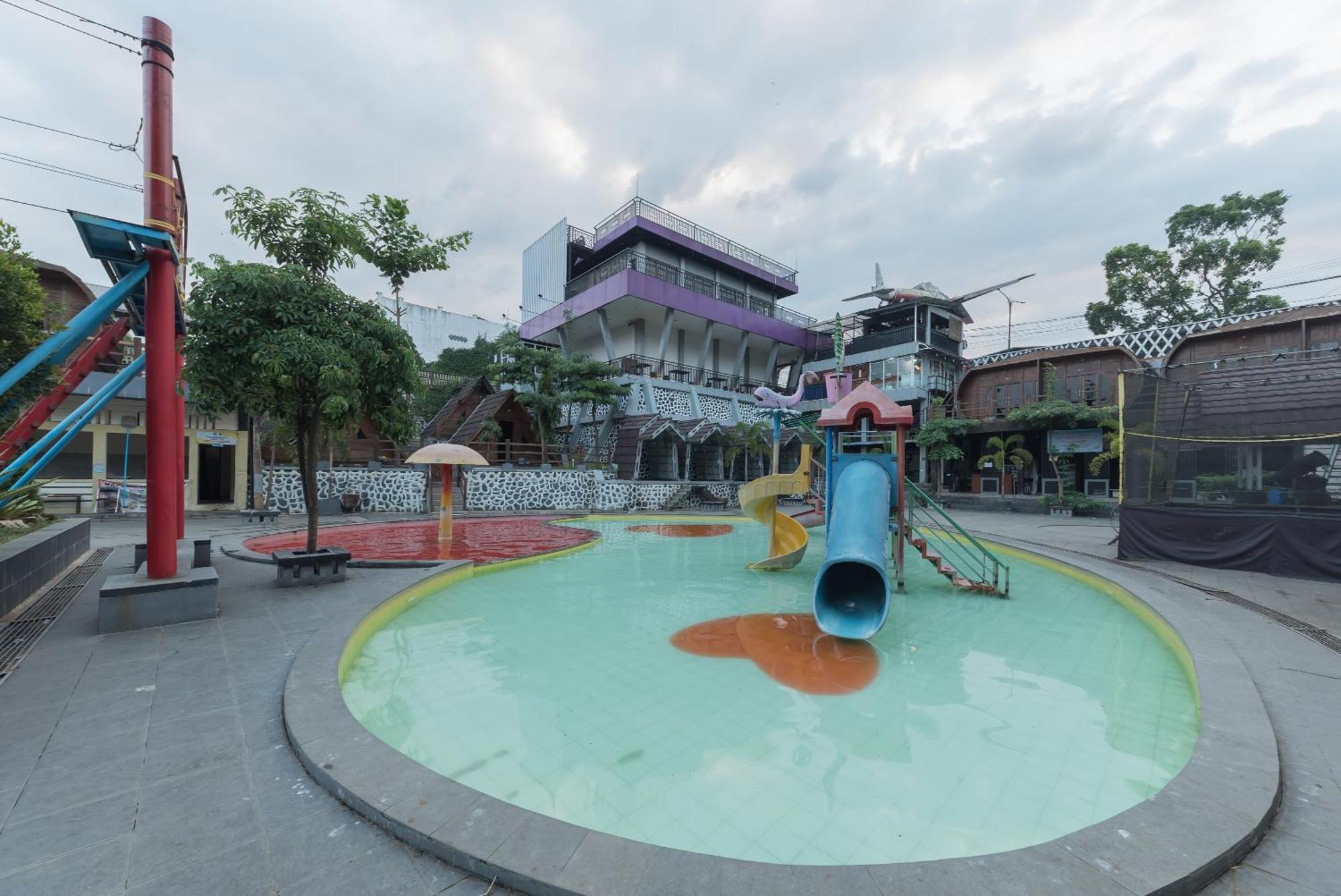 Urbanview Hotel Cianjur City Park By Reddoorz Luaran gambar